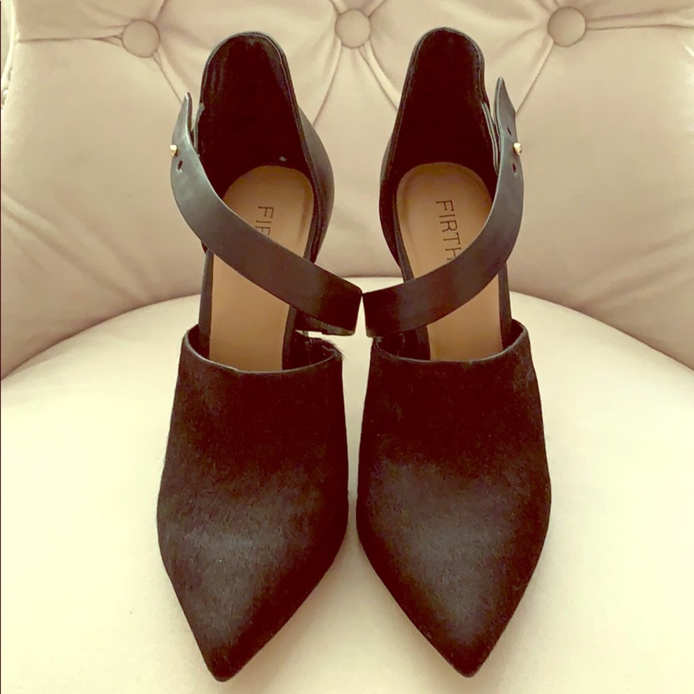 Firth fur and leather shoes